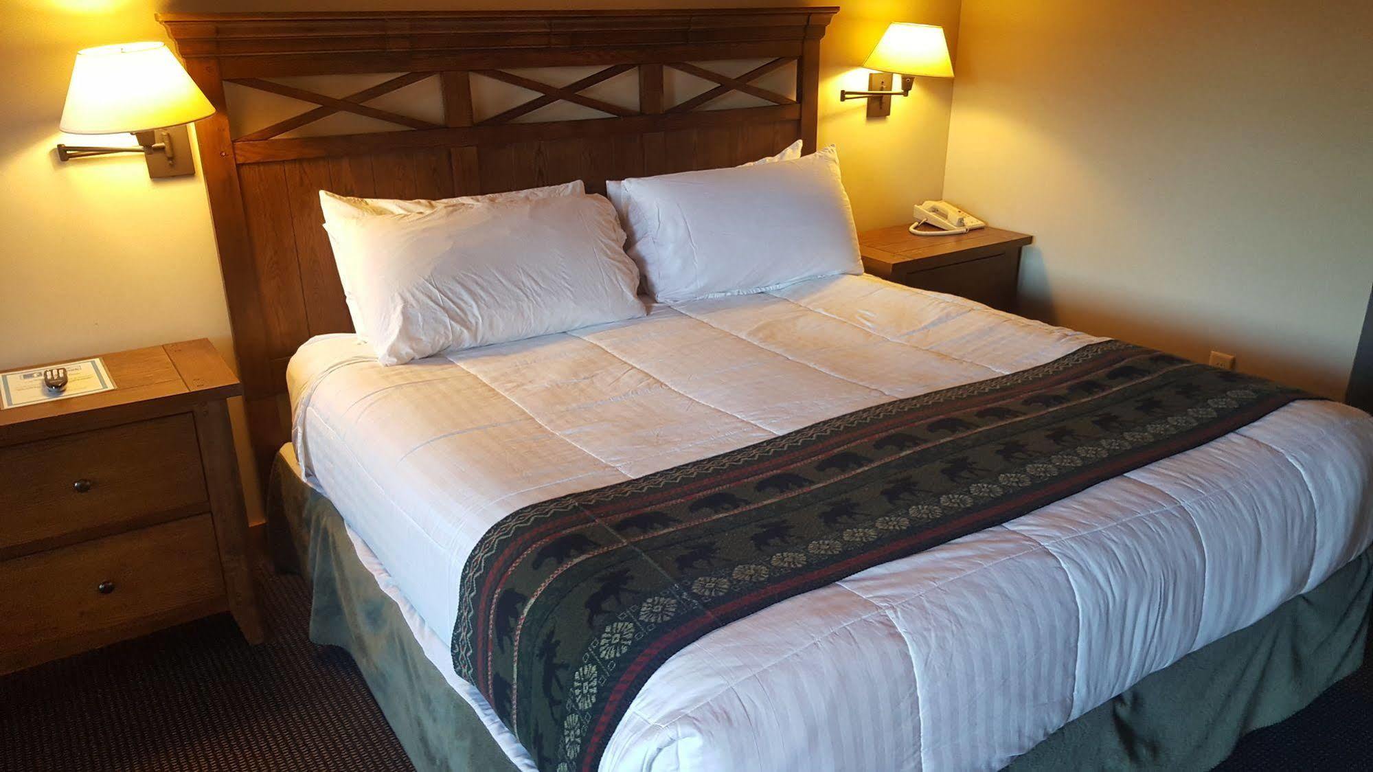 Timber Inn Motel Ludlow Bagian luar foto